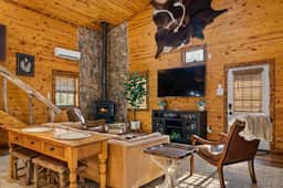 La Cabaña- The Cabin in Long Creek w/ Glamping Dome - Image 5