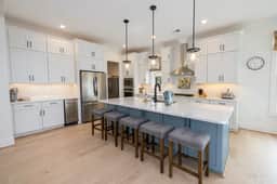 The Lake Haus on Keowee - Image 4