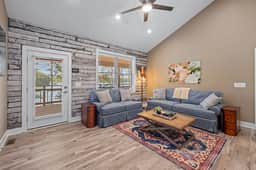 Whispering Pines Cottage on Keowee - Image 3