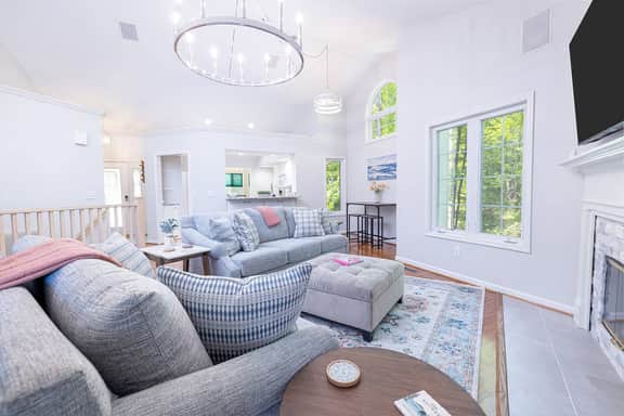 South Cove Cottage on Lake Keowee - Image 5