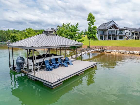 The Lake Haus on Keowee - Image 3